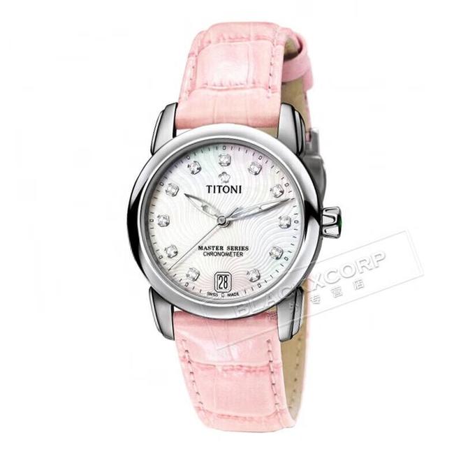 花表如何成为一生的珍藏时光淬炼的优雅：瑞士梅